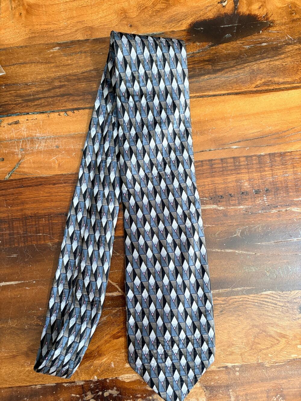 Studio Z Menβs 100% Silk Tie 62β Extra Long Geometric Gray Blue Black Pink